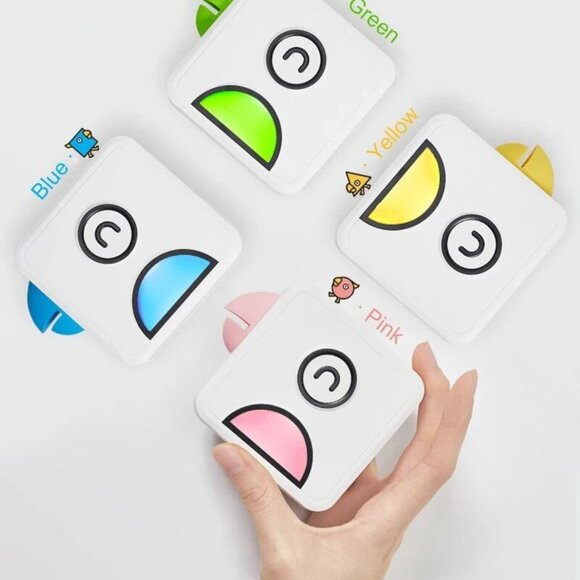 Poooli Pocket Thermal Printer: Print Memories Anywhere, Anytime! - Picture 2 of 5